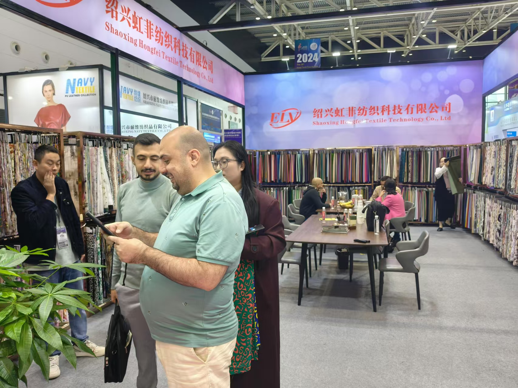 我公司成功参加2024年柯桥布料展会，展示创新成果与行业实力